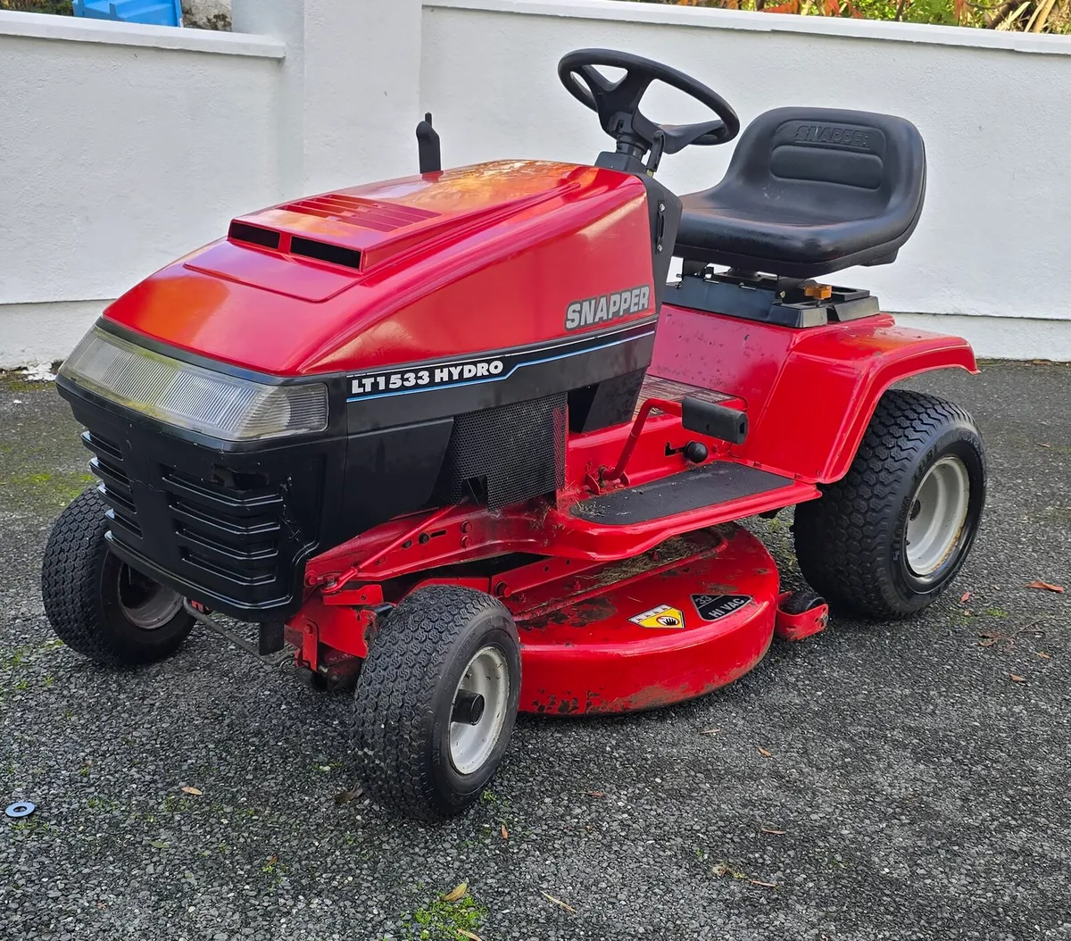 15hp tractor mower - Image 1