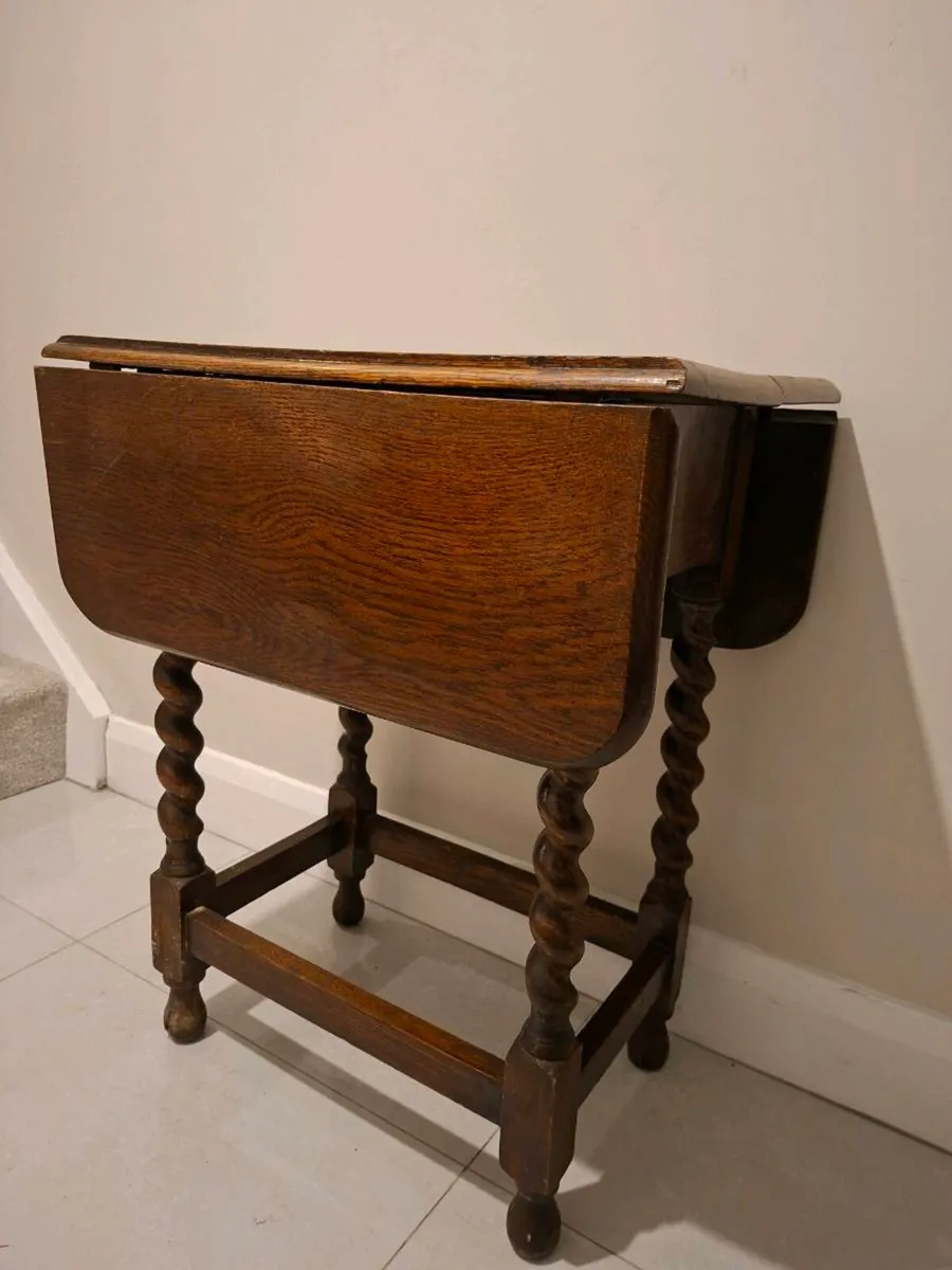 Drop Leaf Table - Image 1
