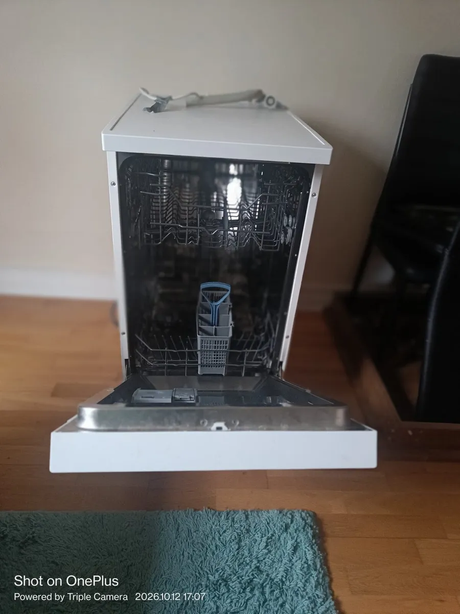 Kenwood Slimline Dishwasher - Image 3