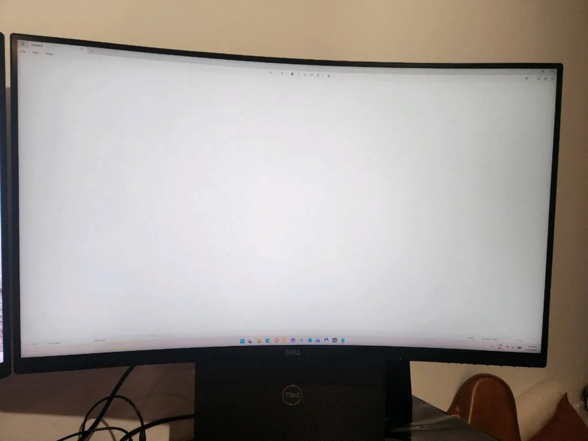Dell S3220DGF 32” Curved Gaming Monitor - Image 4