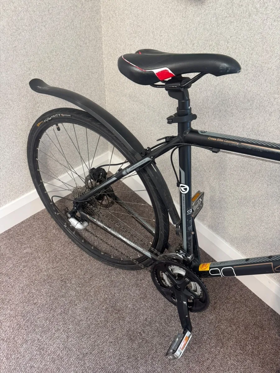 Kellys Cliff 90 hybrid bike - Image 2
