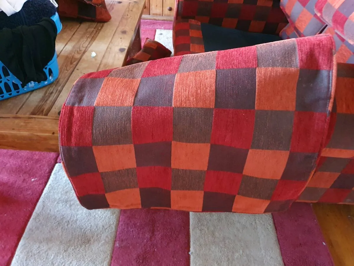House hold - Image 2