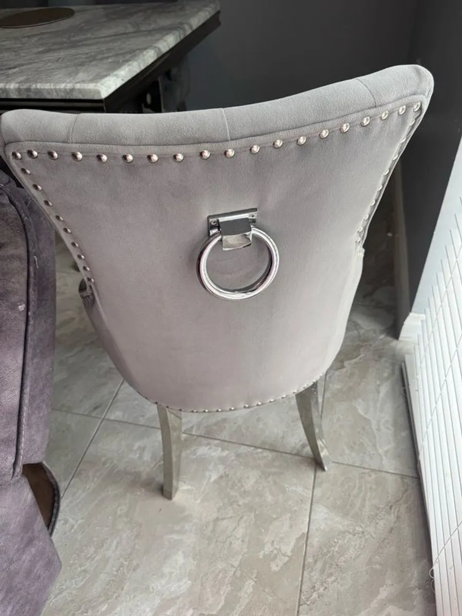 Marble dinning table - Image 4