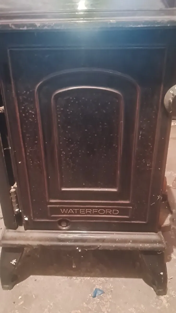 Stove - Image 1