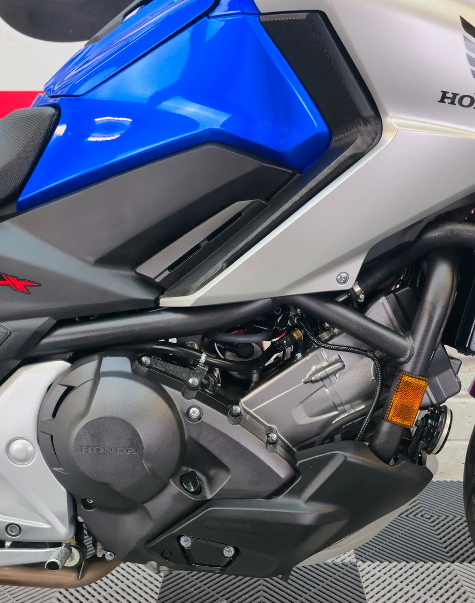 Honda NC750 XD Automatic DCT model - Image 2