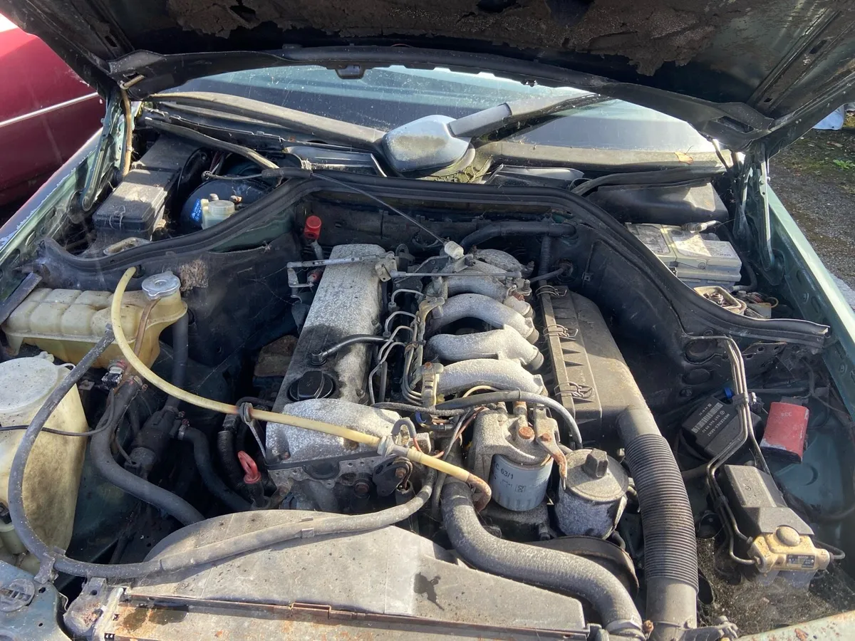 1993 Mercedes 250  D  vintage - Image 3