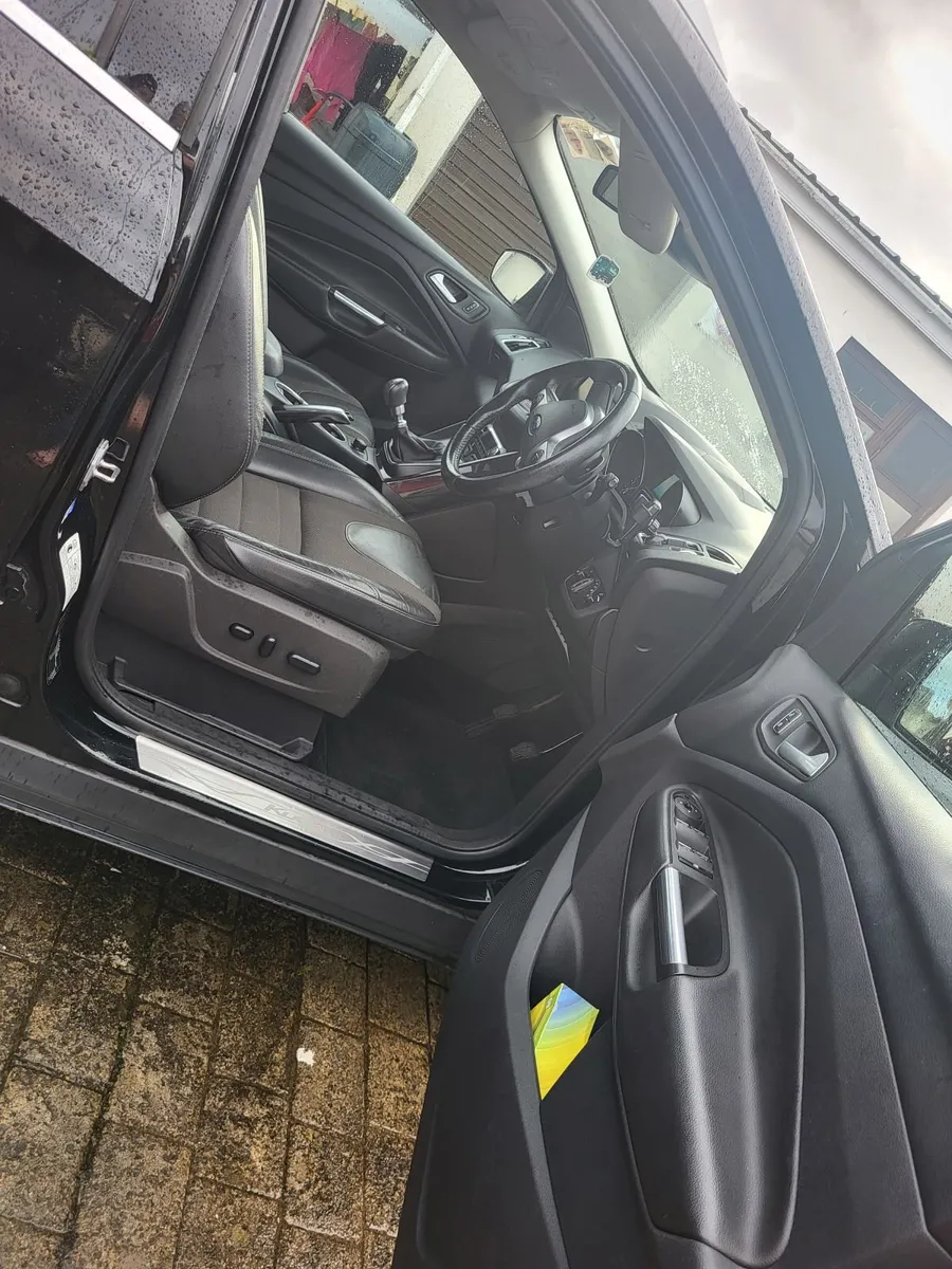 Ford Kuga 2016Titanium Commercial 4 Seater 2.0L - Image 3
