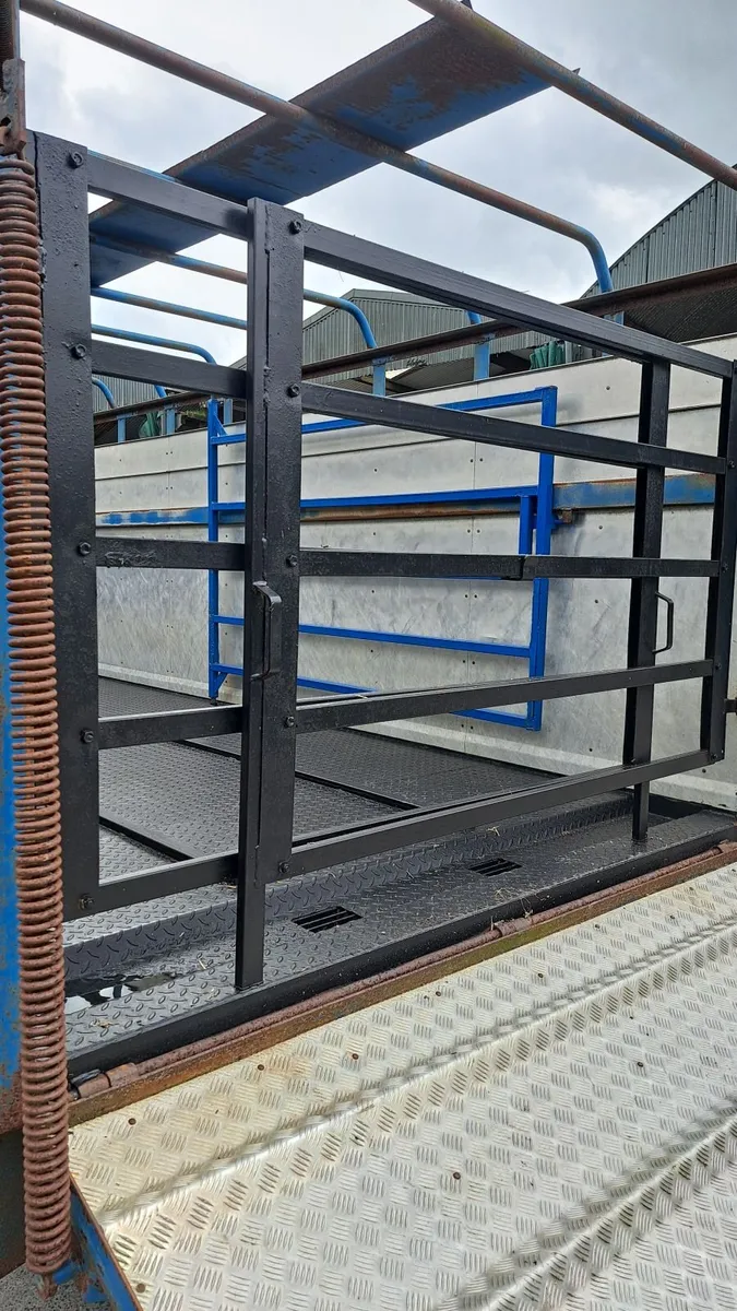 Cattle trailer - Image 2