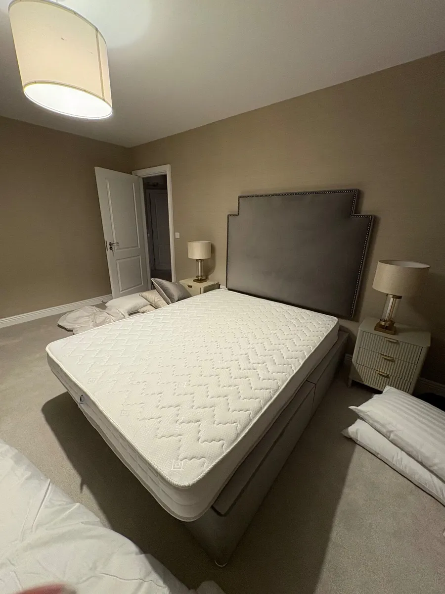 King size mattress for sale - Image 1