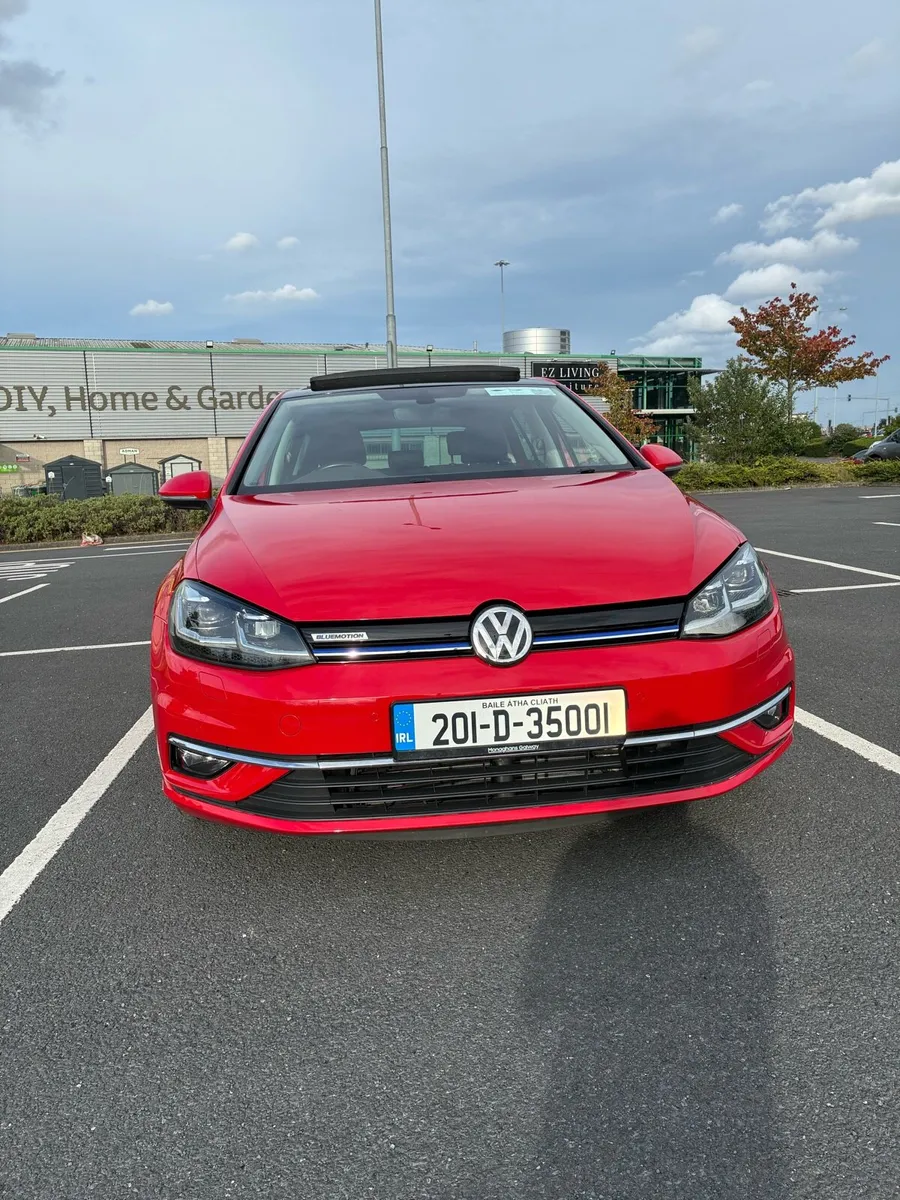 2020 Volkswagen Golf 1.5L HIGH SPEC. READ ADD - Image 3