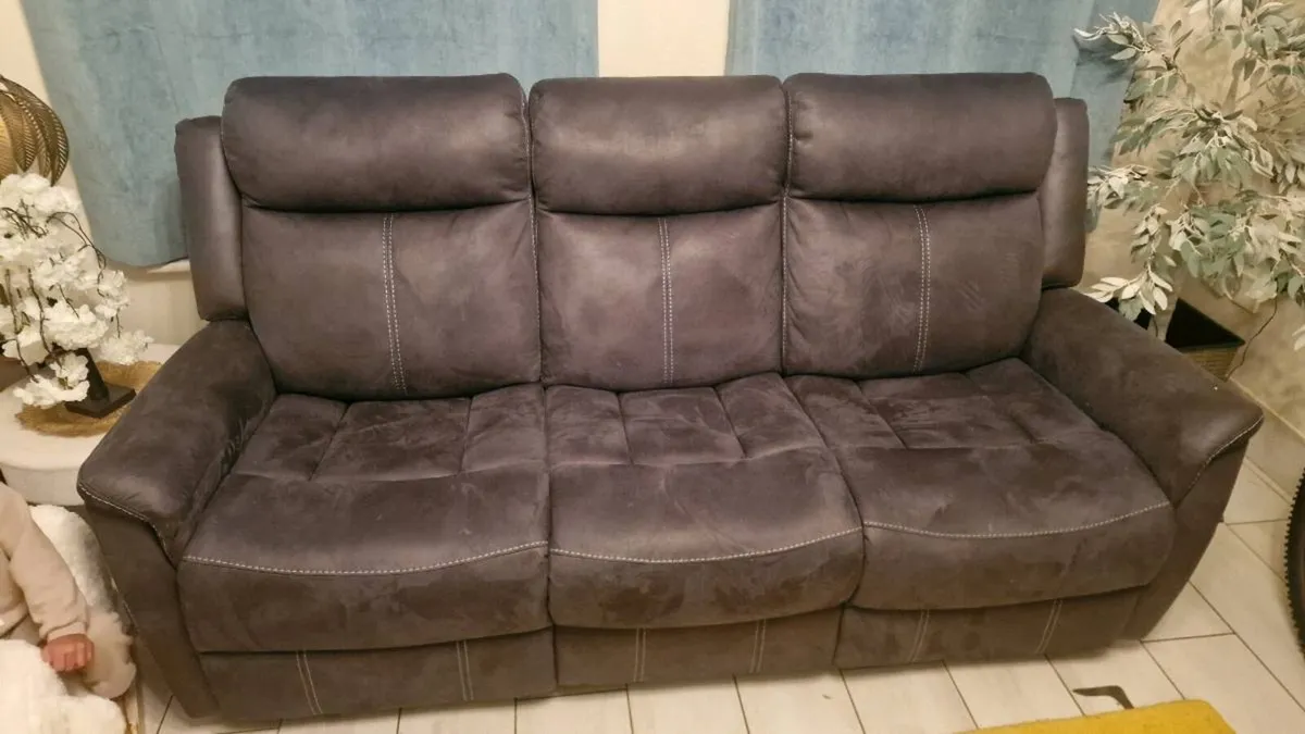 Falcon 3-Seater & 2-Seater Manual Recliner Sofa Se - Image 1