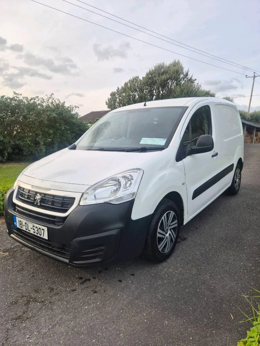 ☆☆2018 Peugeot Partner☆☆ - Image 4