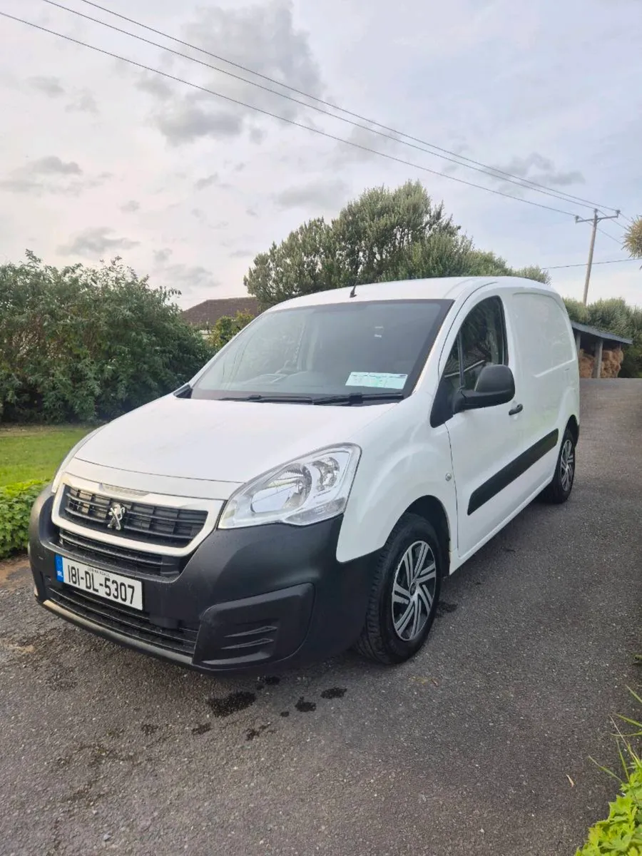 ☆☆2018 Peugeot Partner☆☆ - Image 1