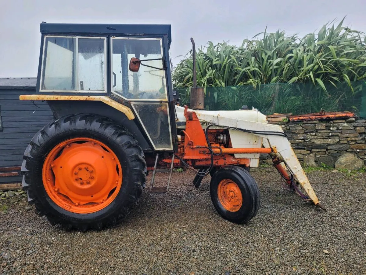 David Brown 995 Tractor - Image 3