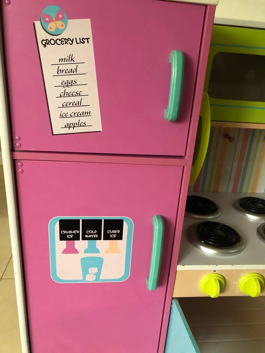 Kids toy kitchen - Image 4
