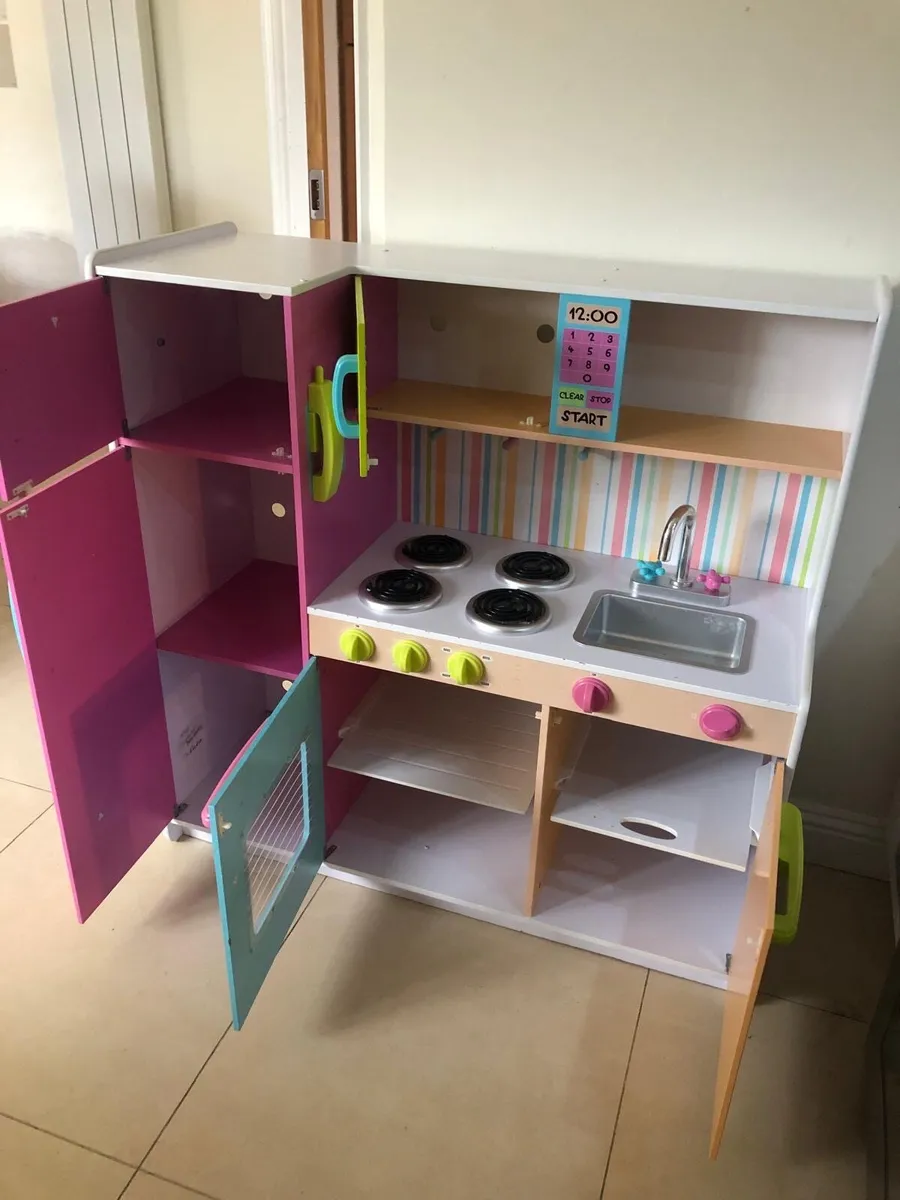 Kids toy kitchen - Image 2
