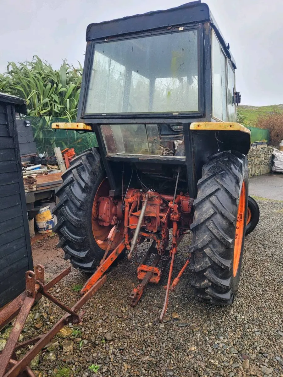 David Brown 995 Tractor - Image 4