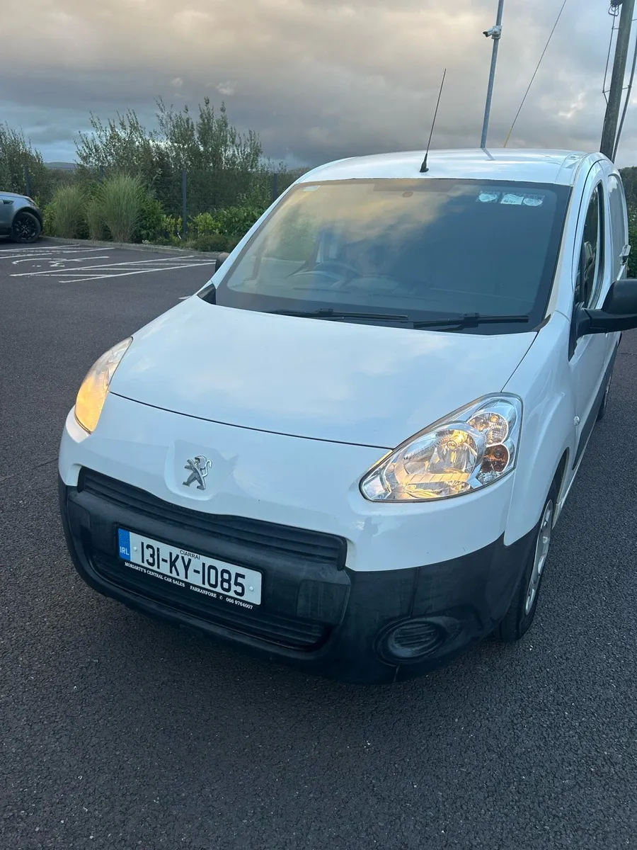 Peugeot Partner - Image 1
