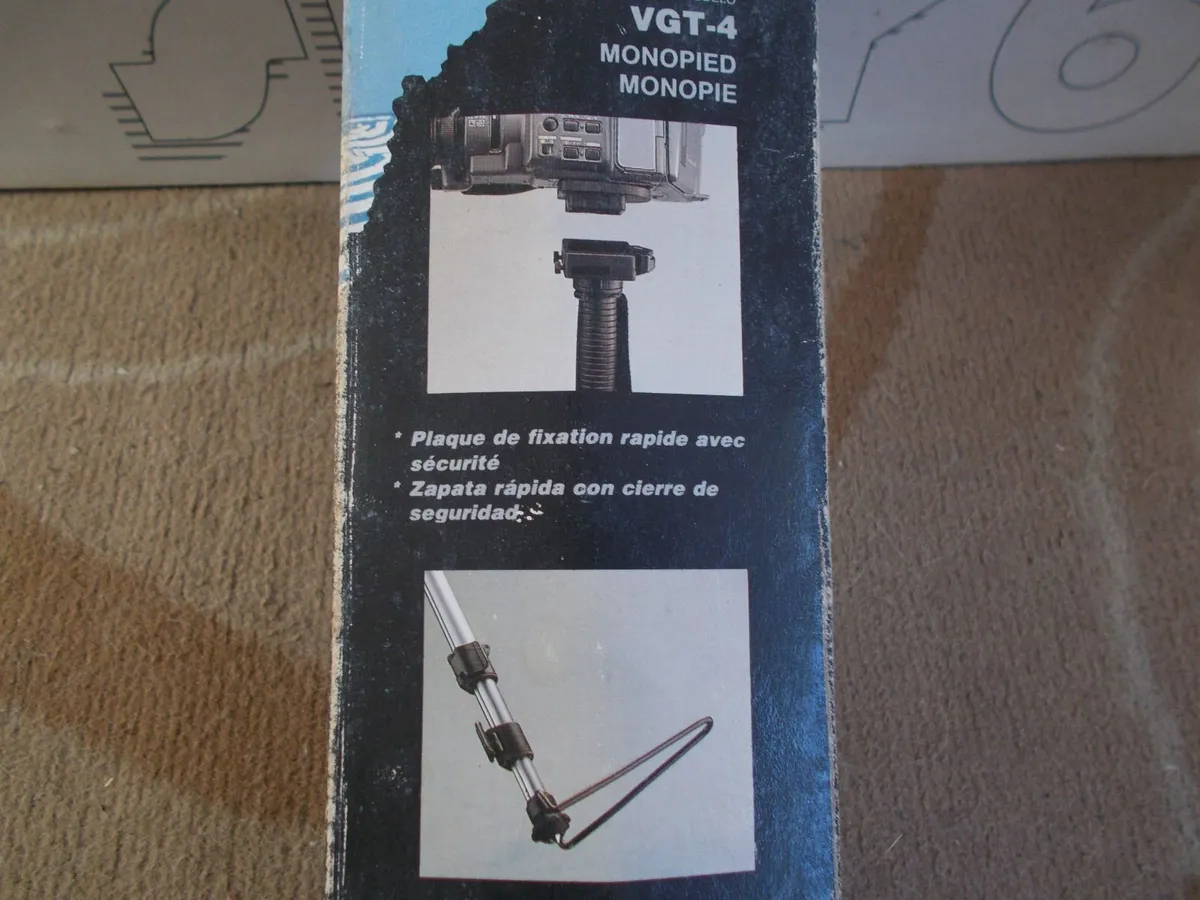 New Tripod and FREE Monopod - Image 4