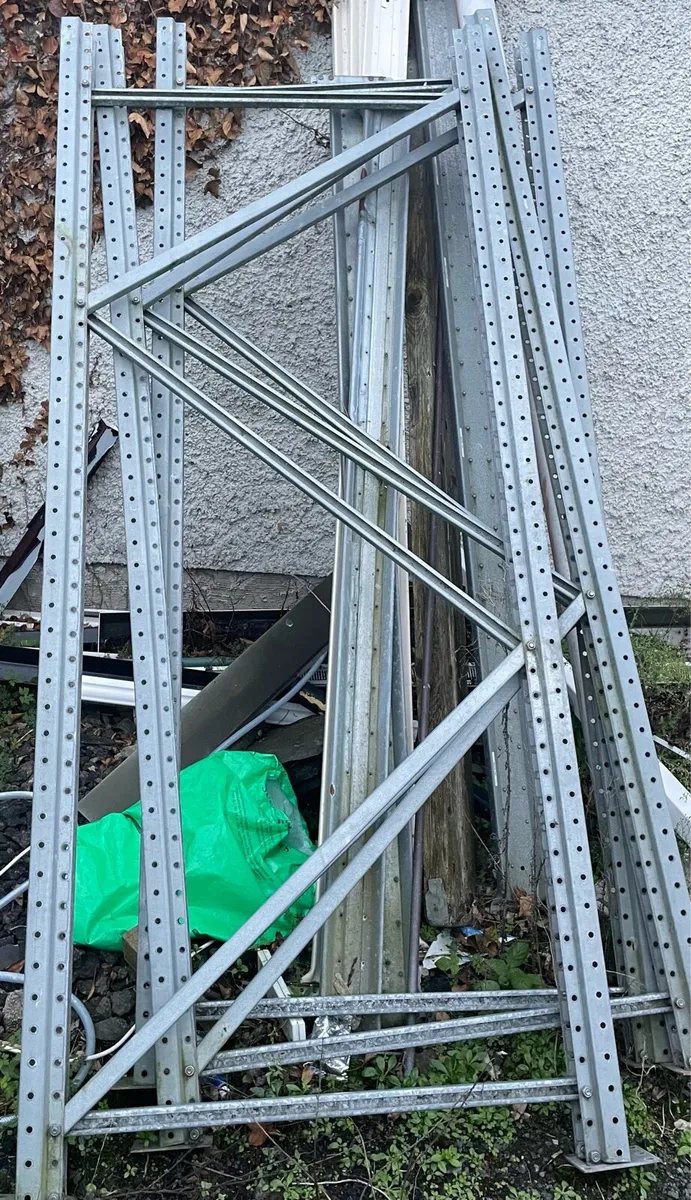5 bays of 4ft racking - Image 2