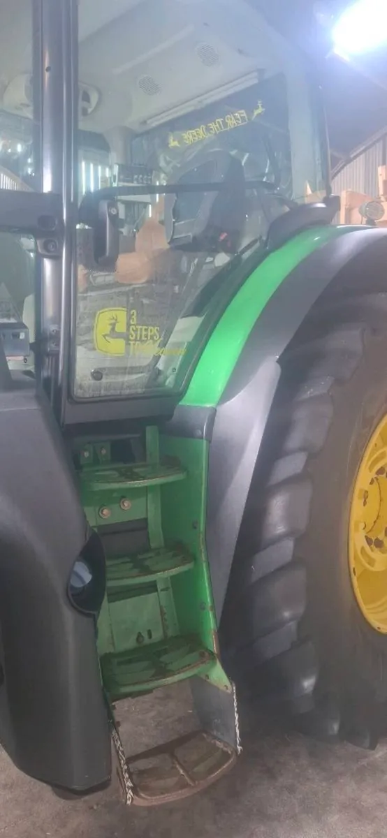 John deere 6215r - Image 4