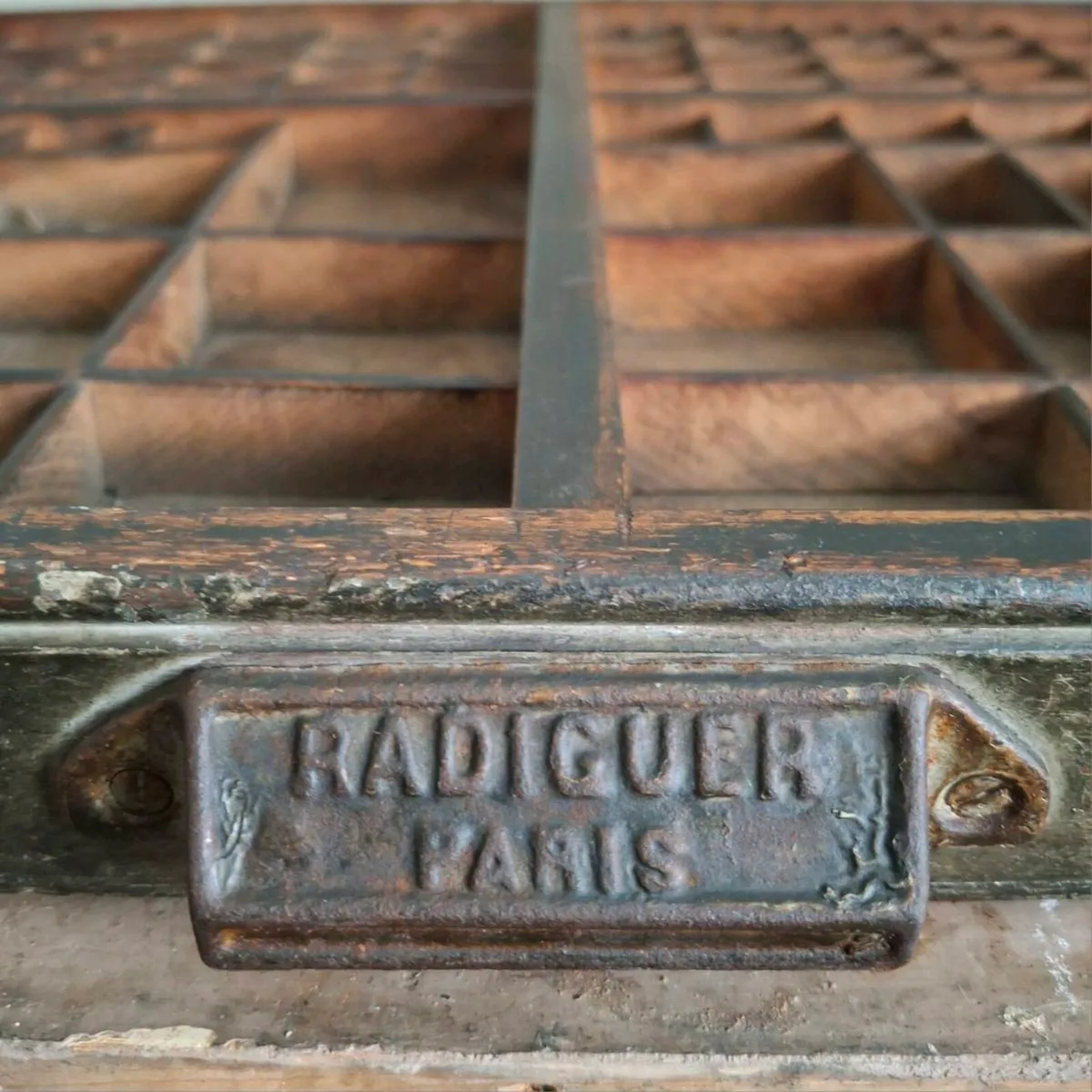 Antique French Printer Tray - Image 2