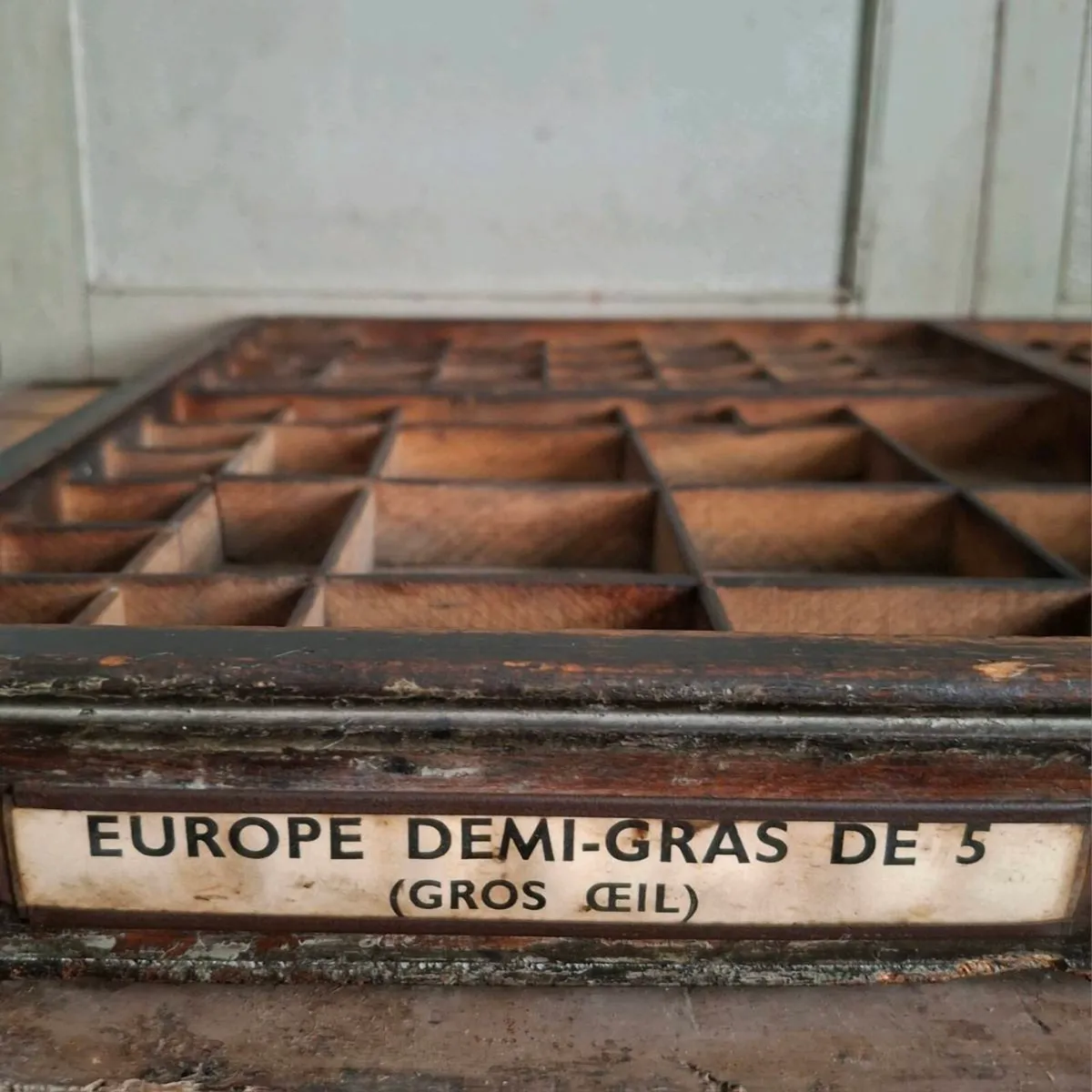 Antique French Printer Tray - Image 3