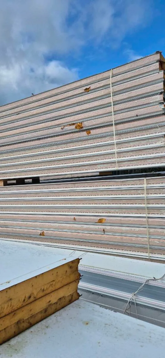 Insulated panels.
Suitable for cold room. - Image 1