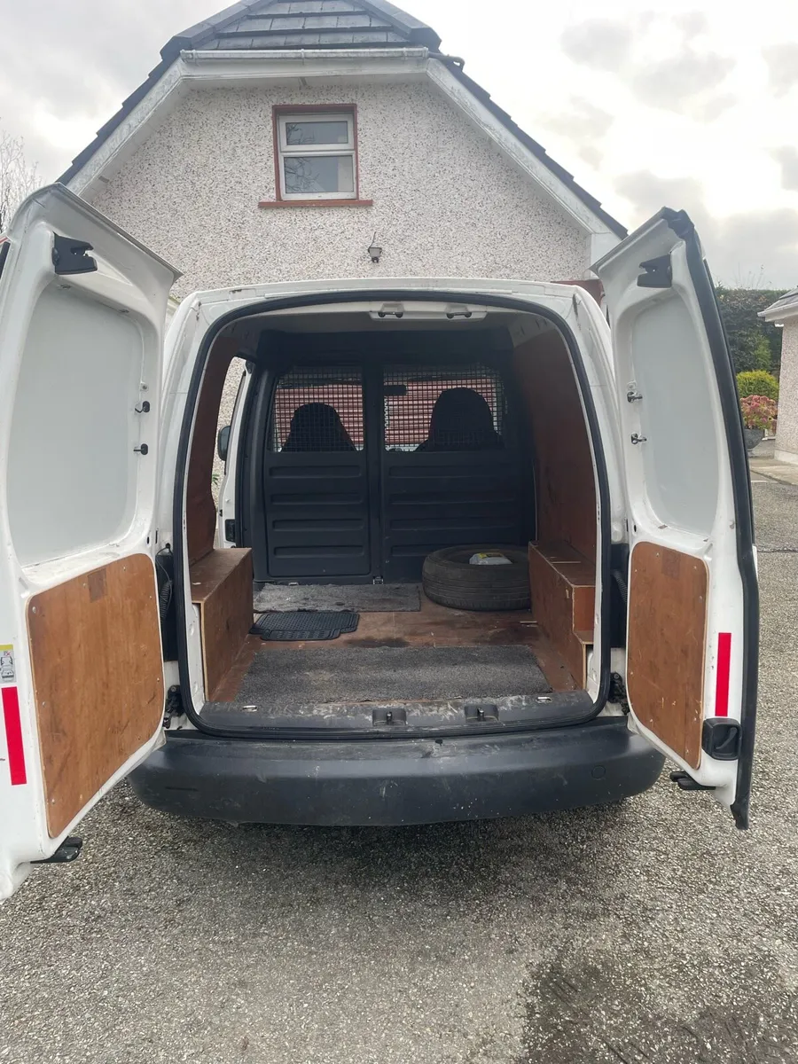 Vw caddy - Image 4