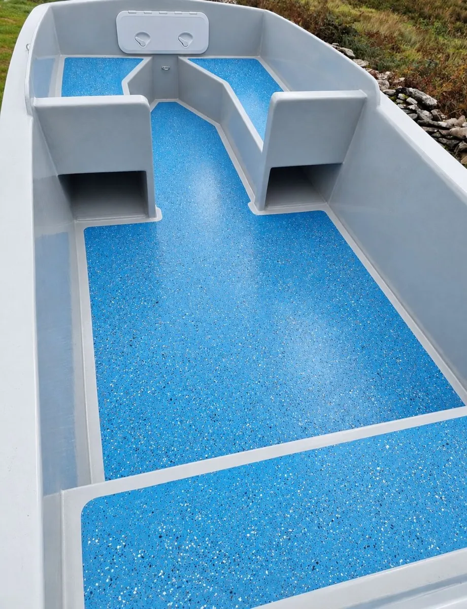 Resin Flooring| Flake Floors | Commercial & Marine - Image 4