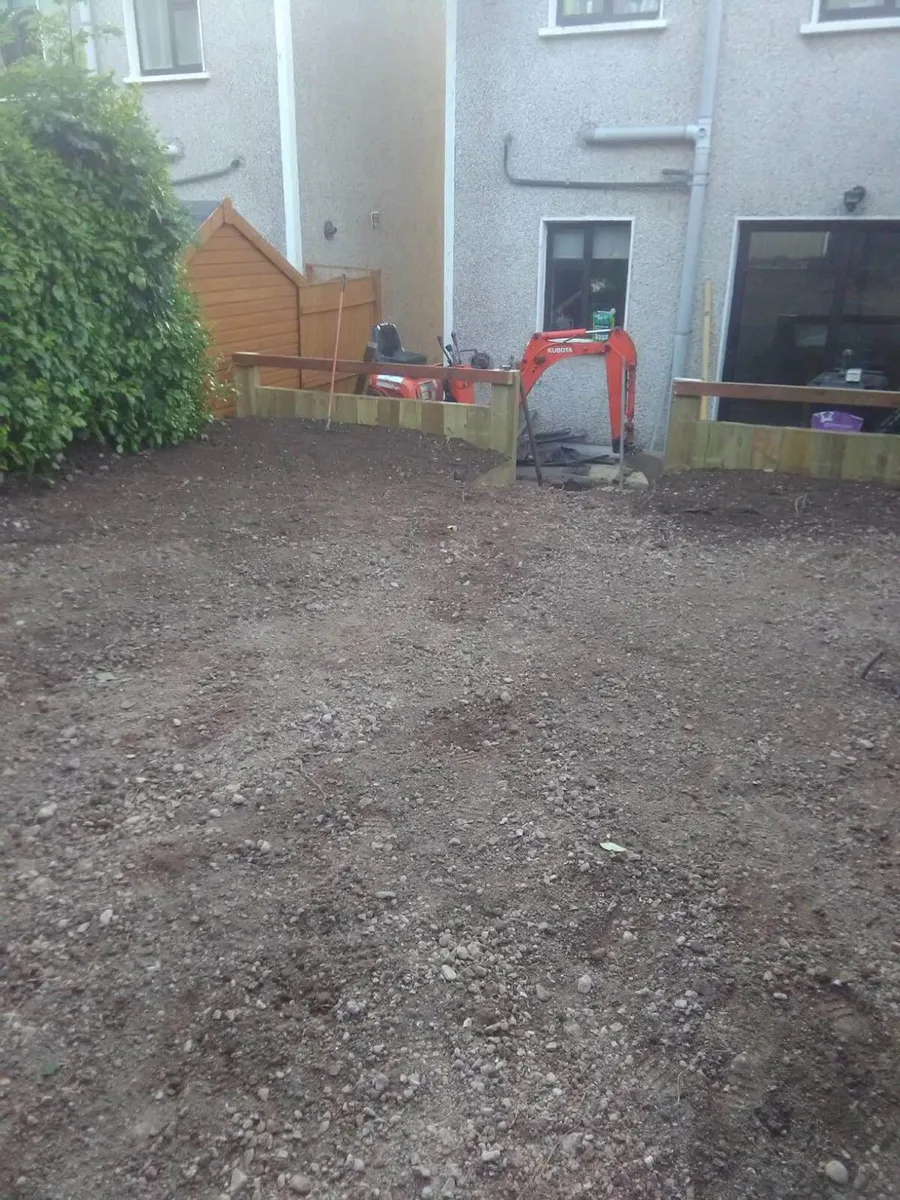 Diggers with drivers all work carried out - Image 4