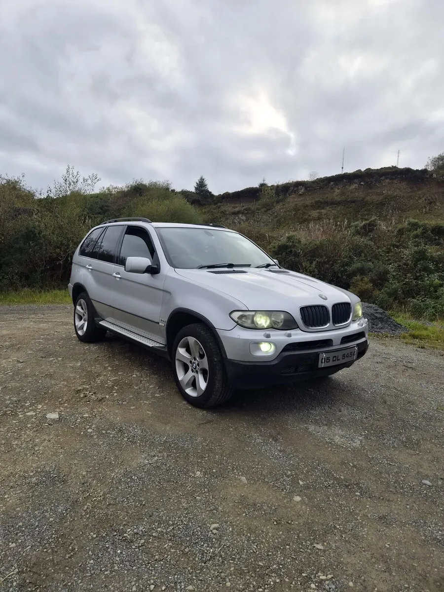 BMW X5 Crewcab - Image 1