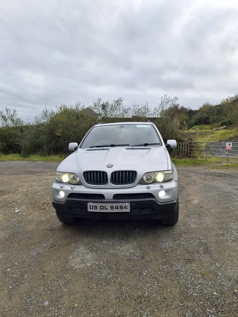 BMW X5 Crewcab - Image 2