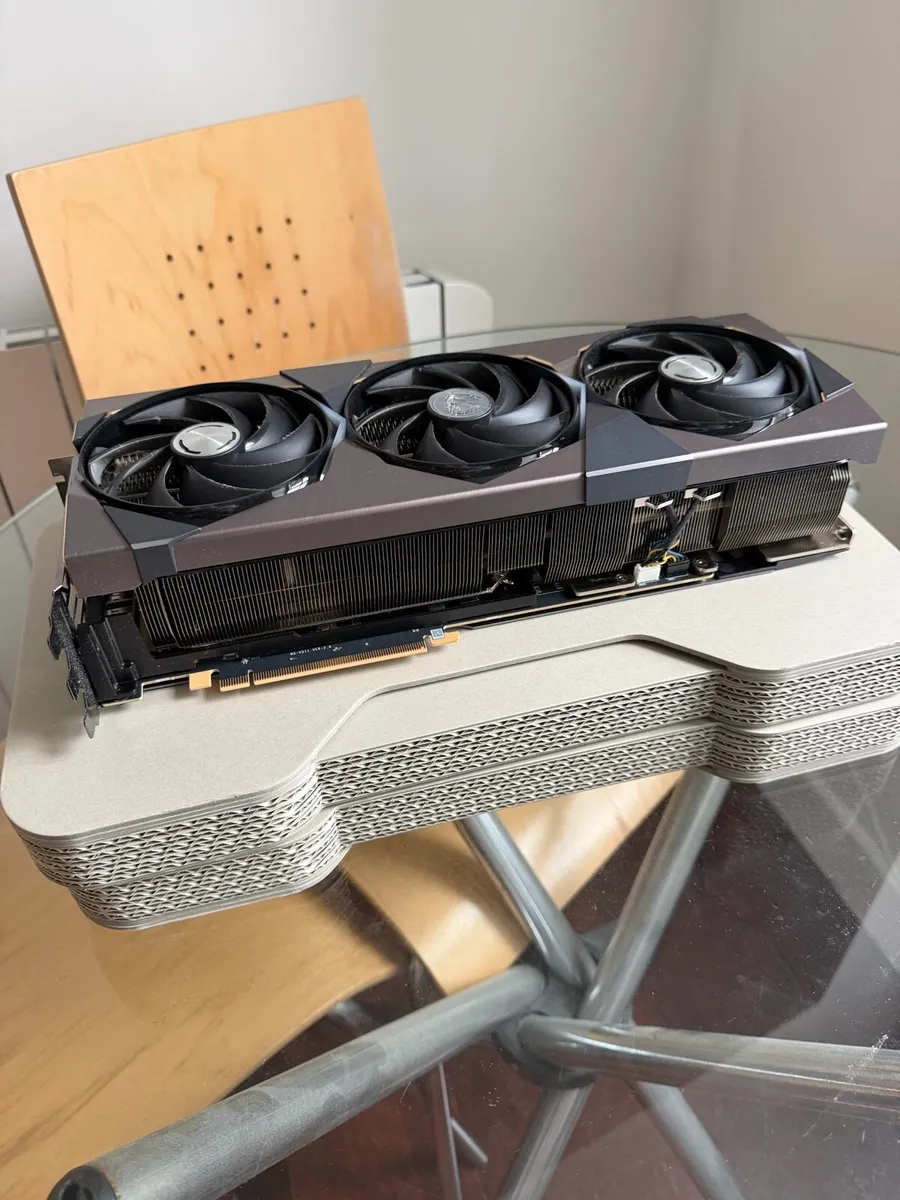 MSI SUPRIM RTX 4080 Super - Image 2