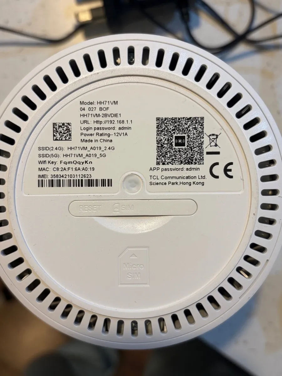 Alcatel TCL LINKHUB HH71VM 4G LTE Wi-Fi Router-SIM - Image 2
