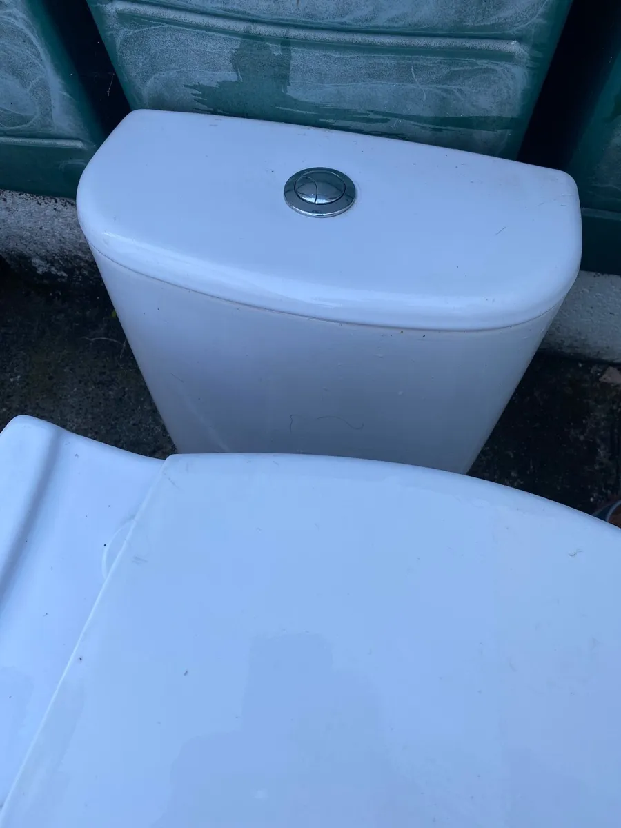 Toilet - Image 1
