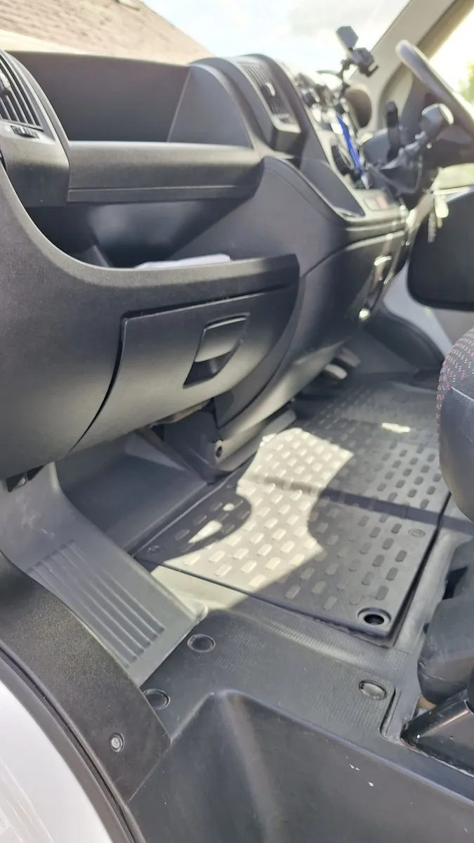 Citroen Relay 2018 - Image 2