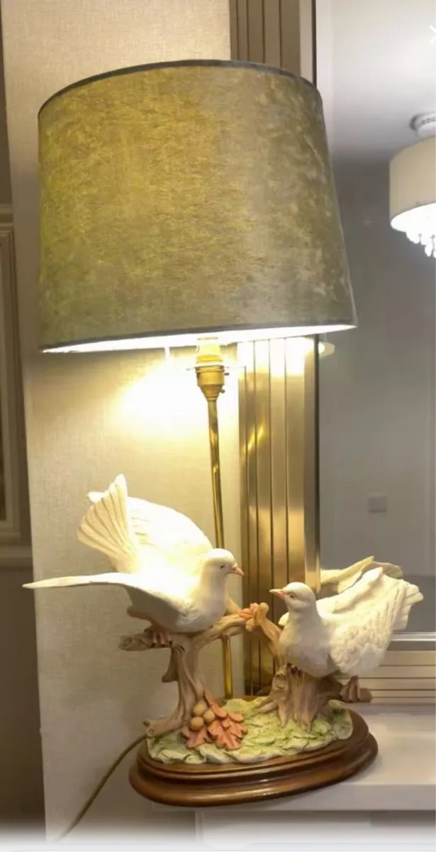 Large vintage double doves table lamp 65cm - Image 4