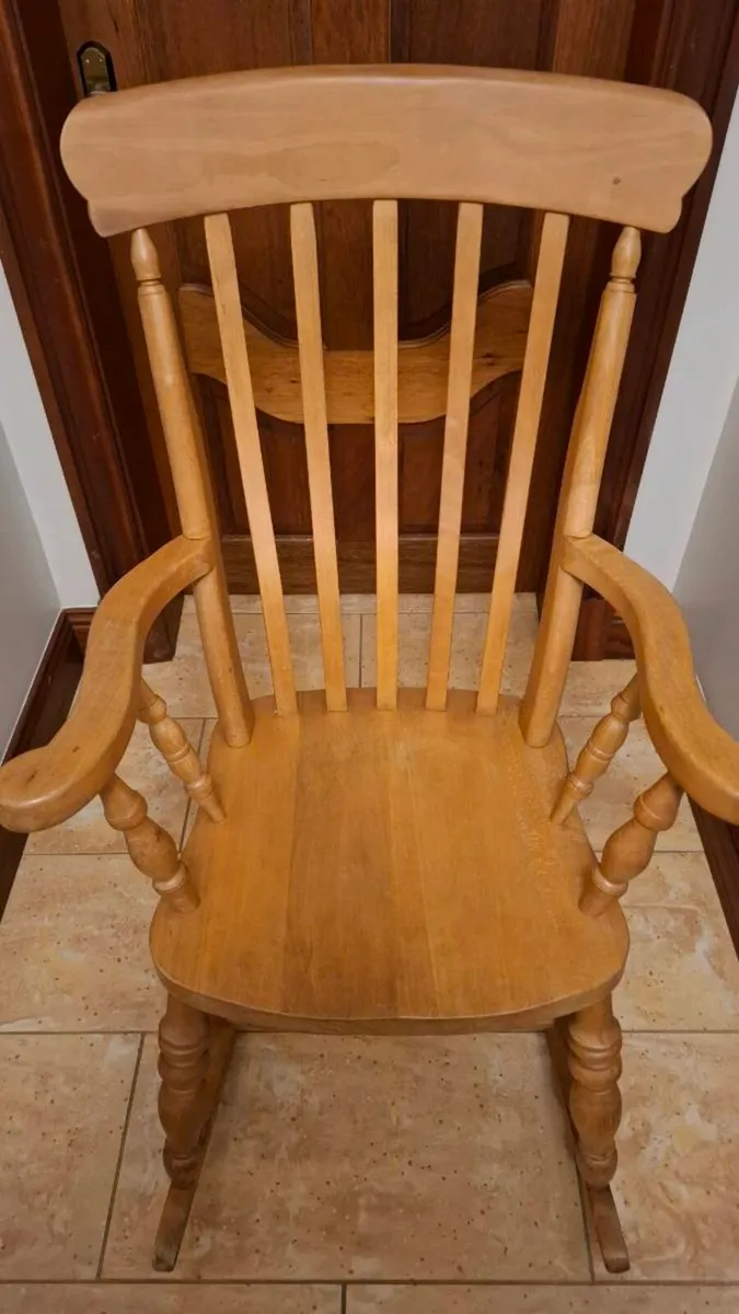 Wooden Rocking chair - Image 2