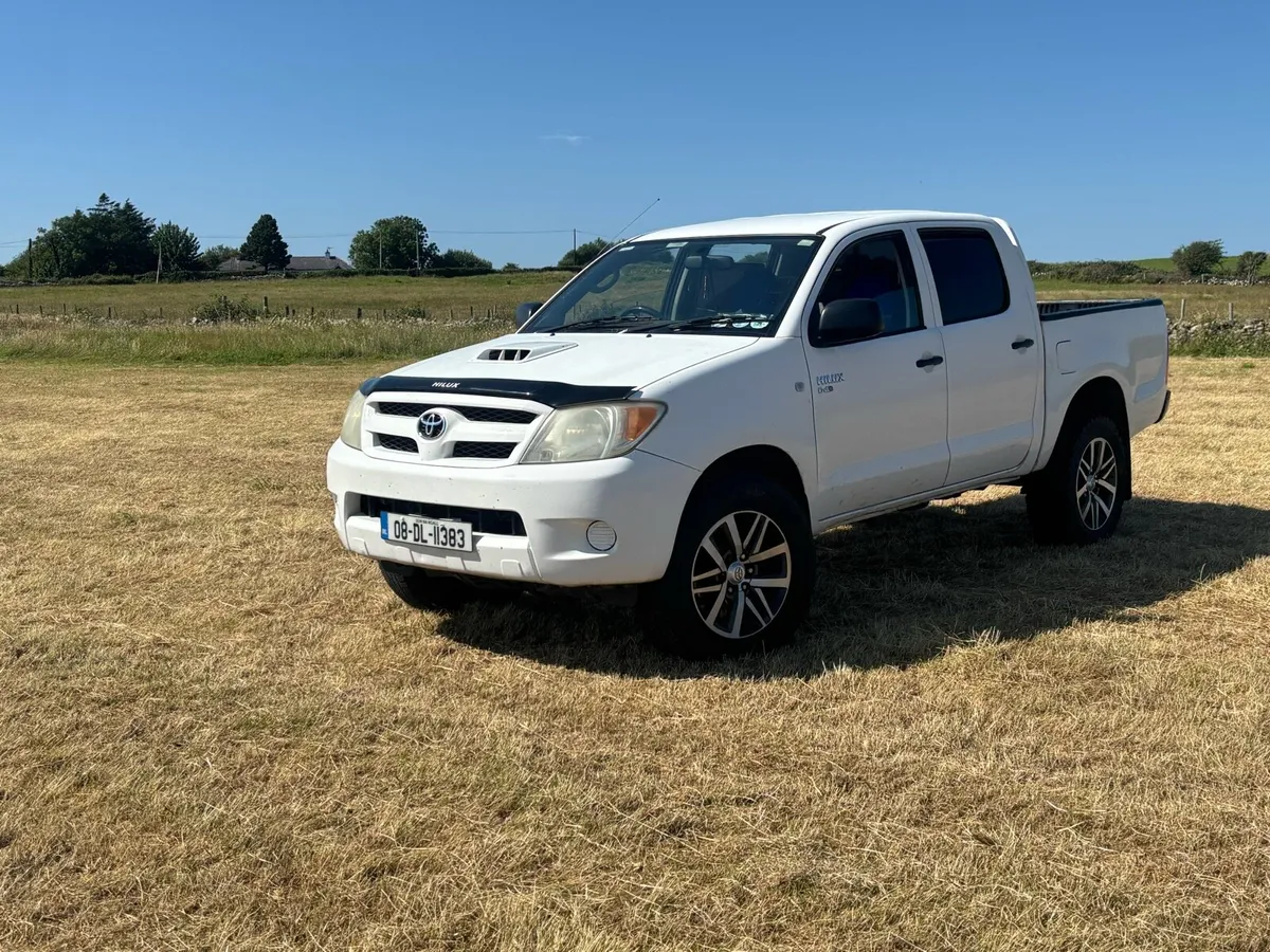 Toyota hilux - Image 2