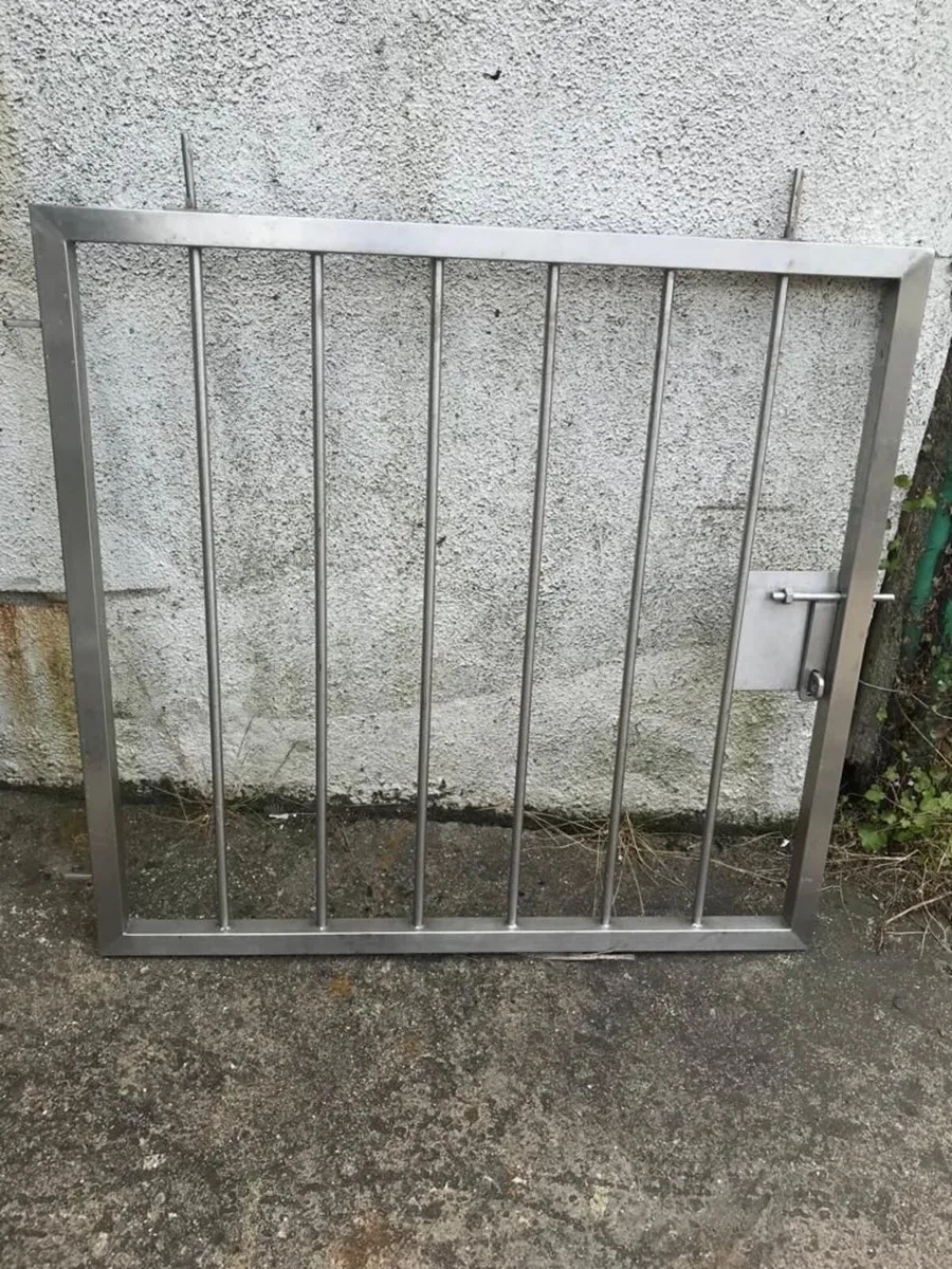 Stainless Steal Gate