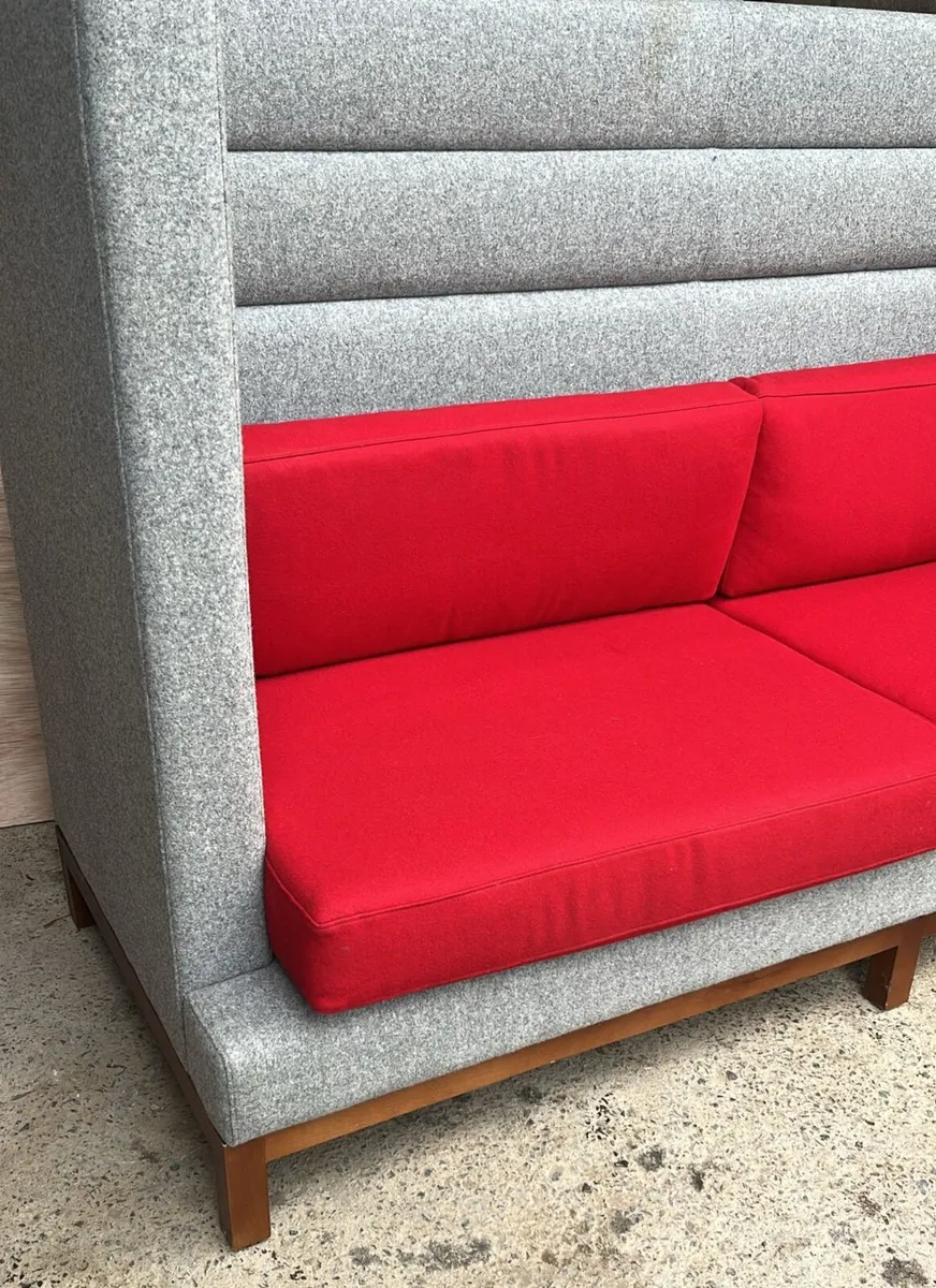 Lyndon arthur designer  highback sofa booths x 2 - Image 3