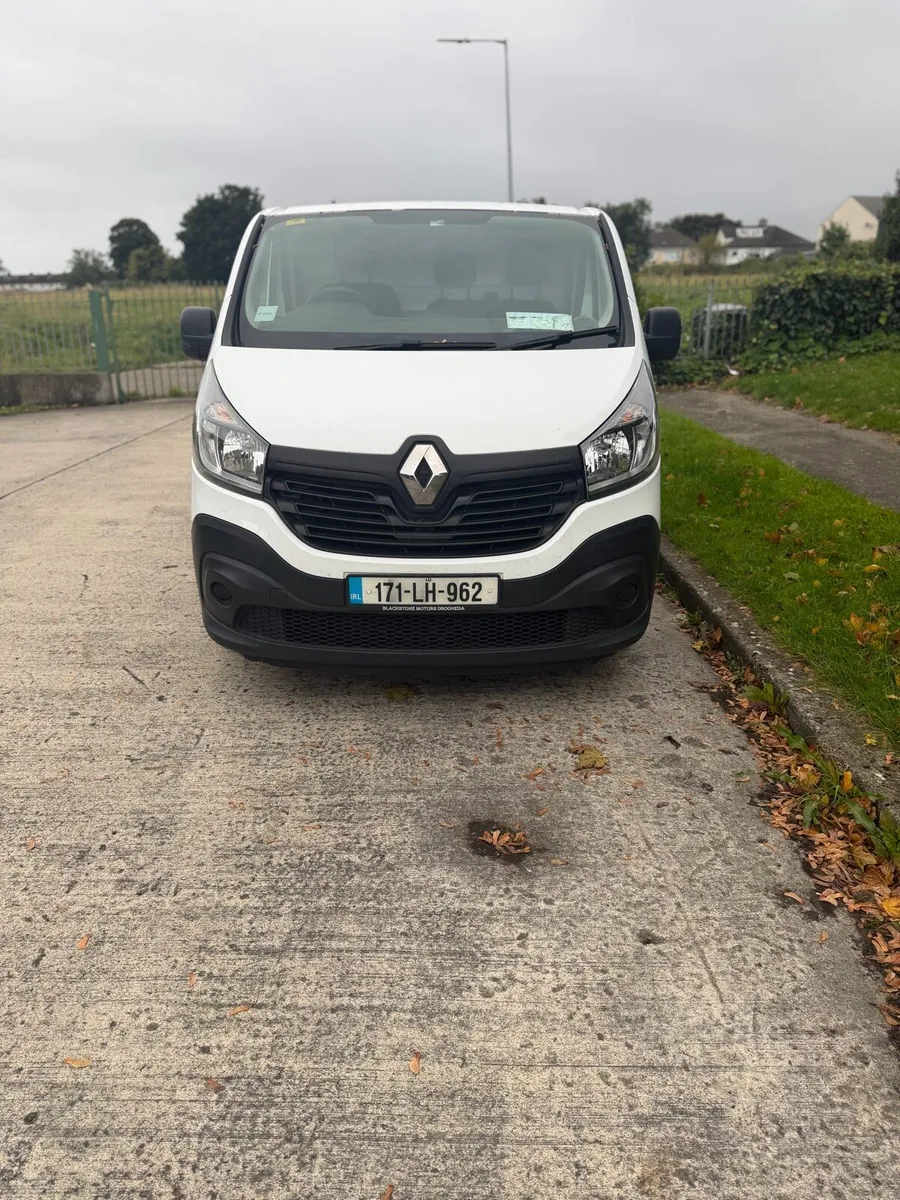 171 Renault Trafic - Image 4