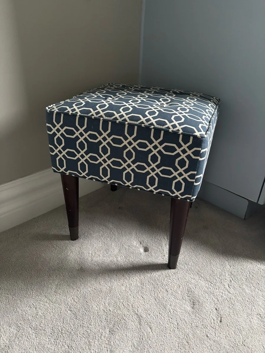 Foot stool - Image 1
