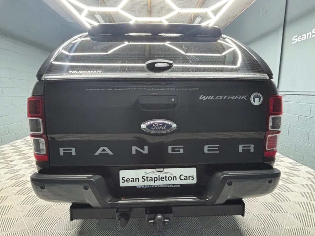 Ford Ranger 3.2 TDCI WILDTRAK 4WD 20 200 4DR A - Image 3
