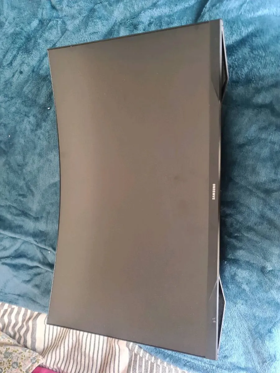 Samsung Odyssey G5 - Image 3