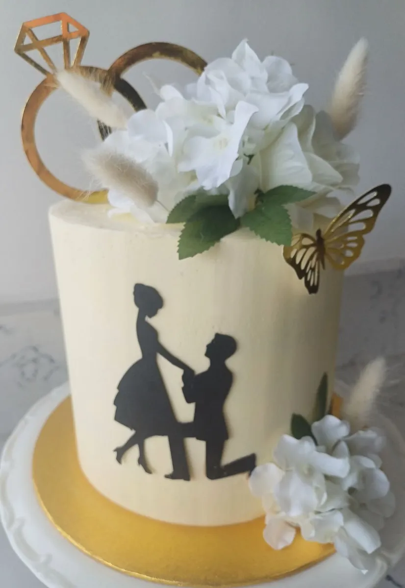 Custom cake topper - Image 4