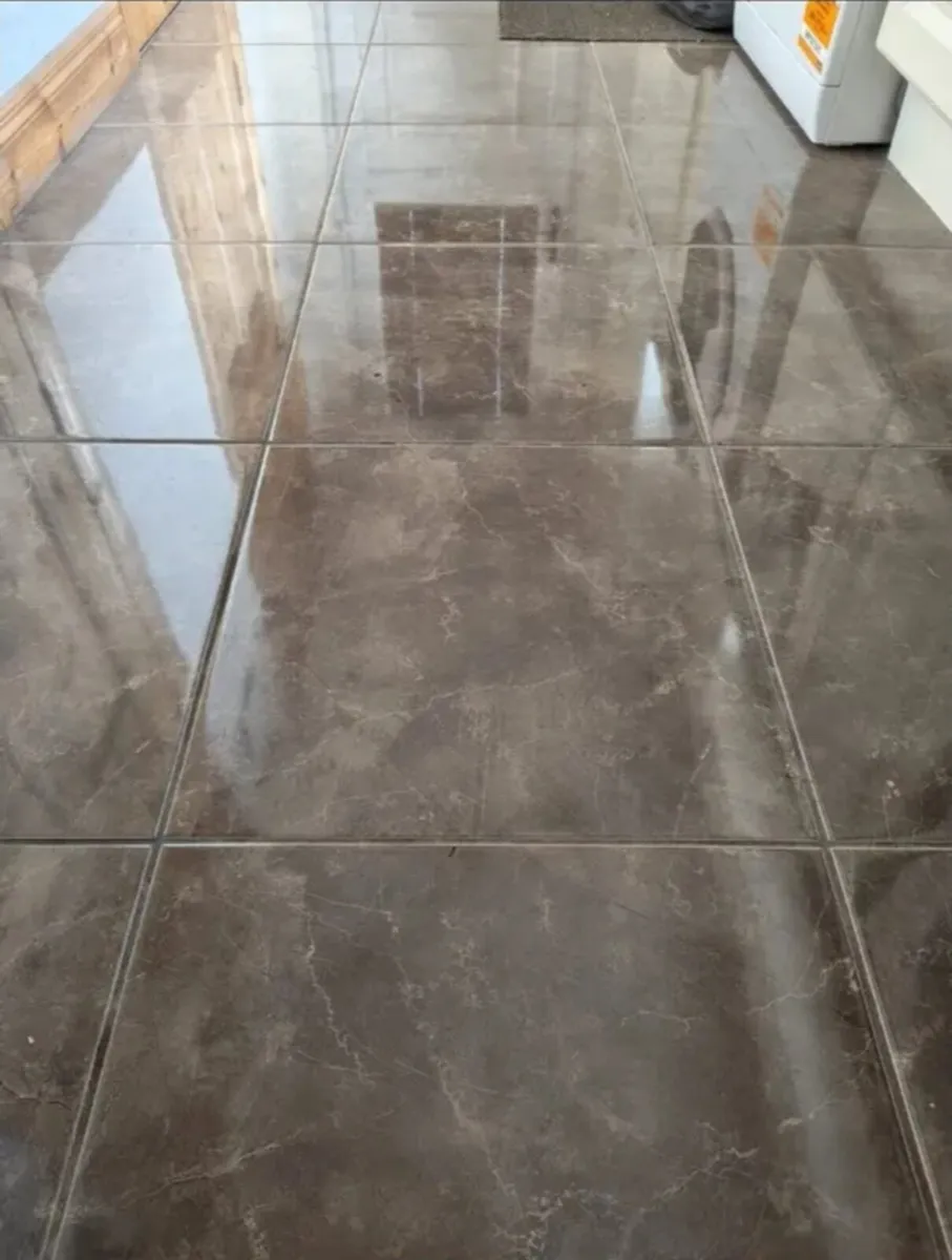 Porcelain tiles