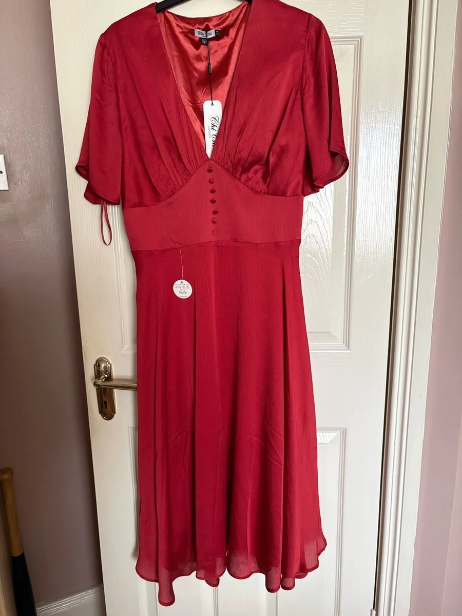 Ladies dress - Image 2