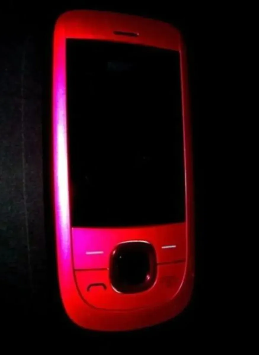 Vintage Pink Nokia 2220 Slide Phone - Image 1
